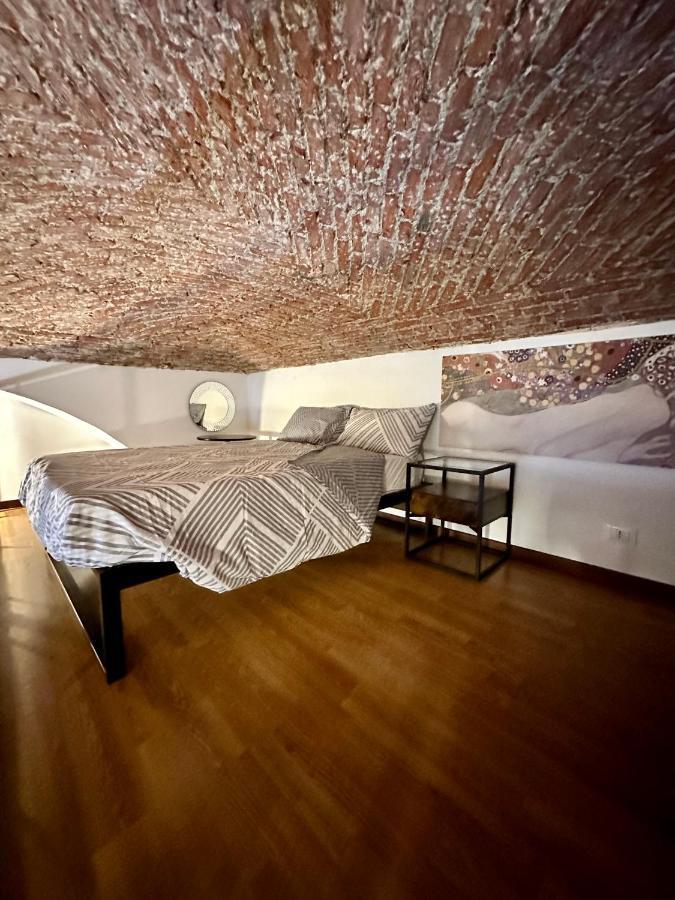 Casa Santa Chiara - Vicino Porta Susa F.S. Torino Eksteriør bilde